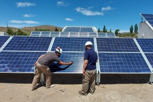 Crece 150% energía solar en casas: cómo instalar y ahorrar 70% de la tarifa
