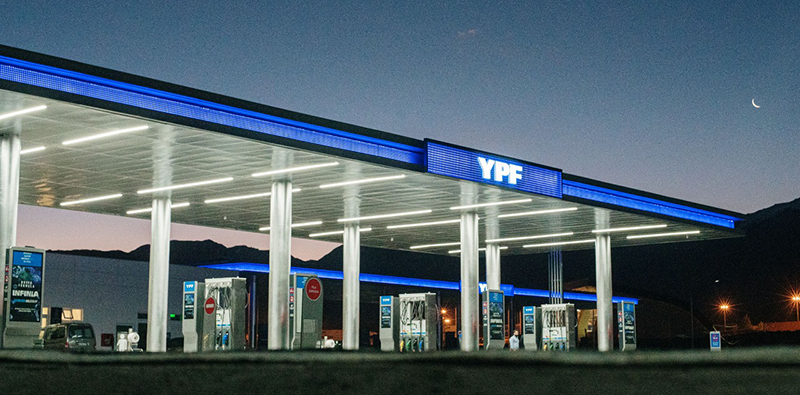 YPF cumple 100 años y renueva su compromiso con las energías sustentables
